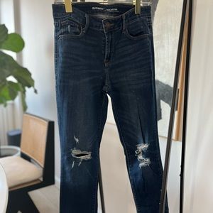 Old Navy Rockstar Distressed Jeans in Size 6